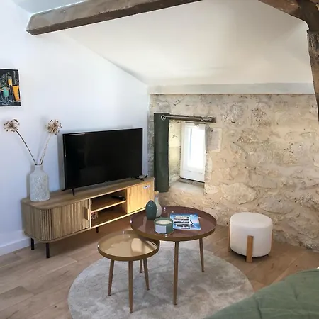 Les Chais Du Fourneau - Sejours Au Coeur Des Vignes Du Medoc Apartmán